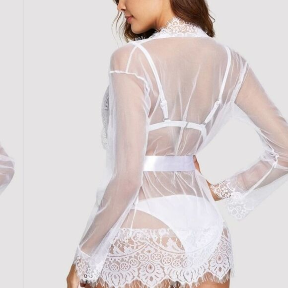 White Sheer Lace Robe and Panty Set - Picture 3 of 6
